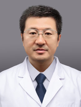 王連召（知名(míng)專(zhuan)傢(jia)） 